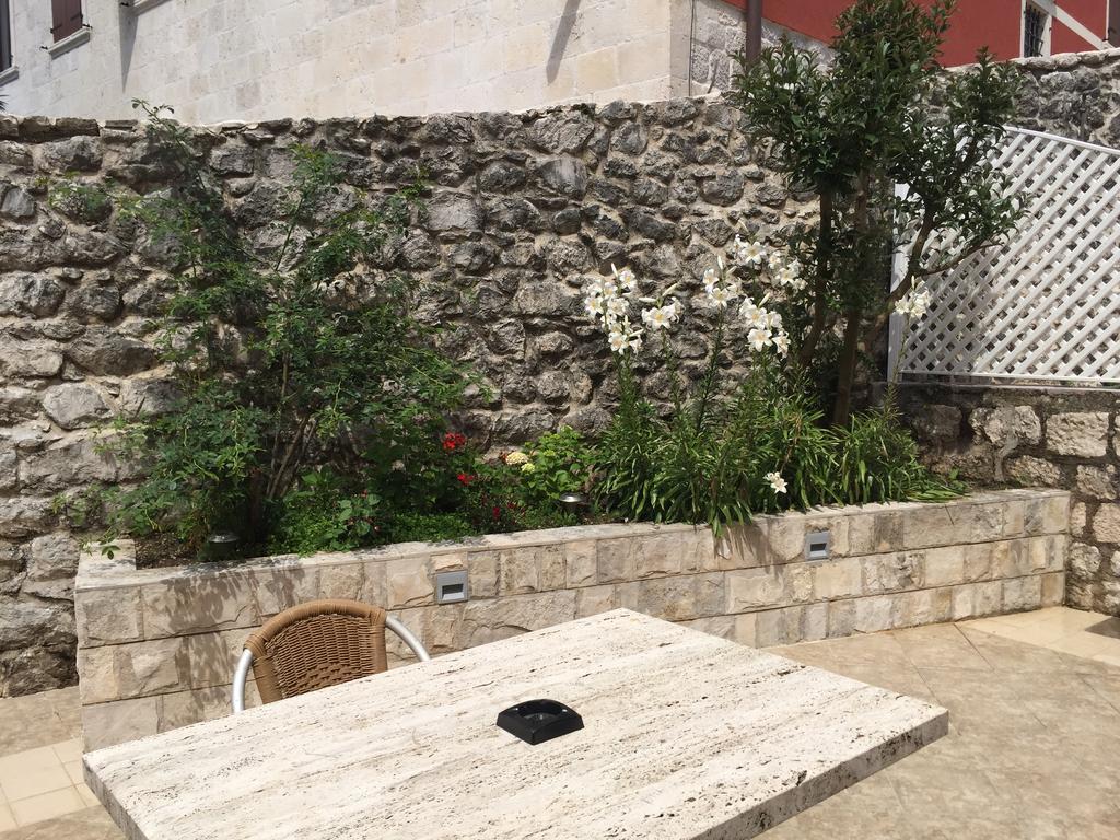 Villa Miramare , Dobrota Seafront Kotor Exterior photo